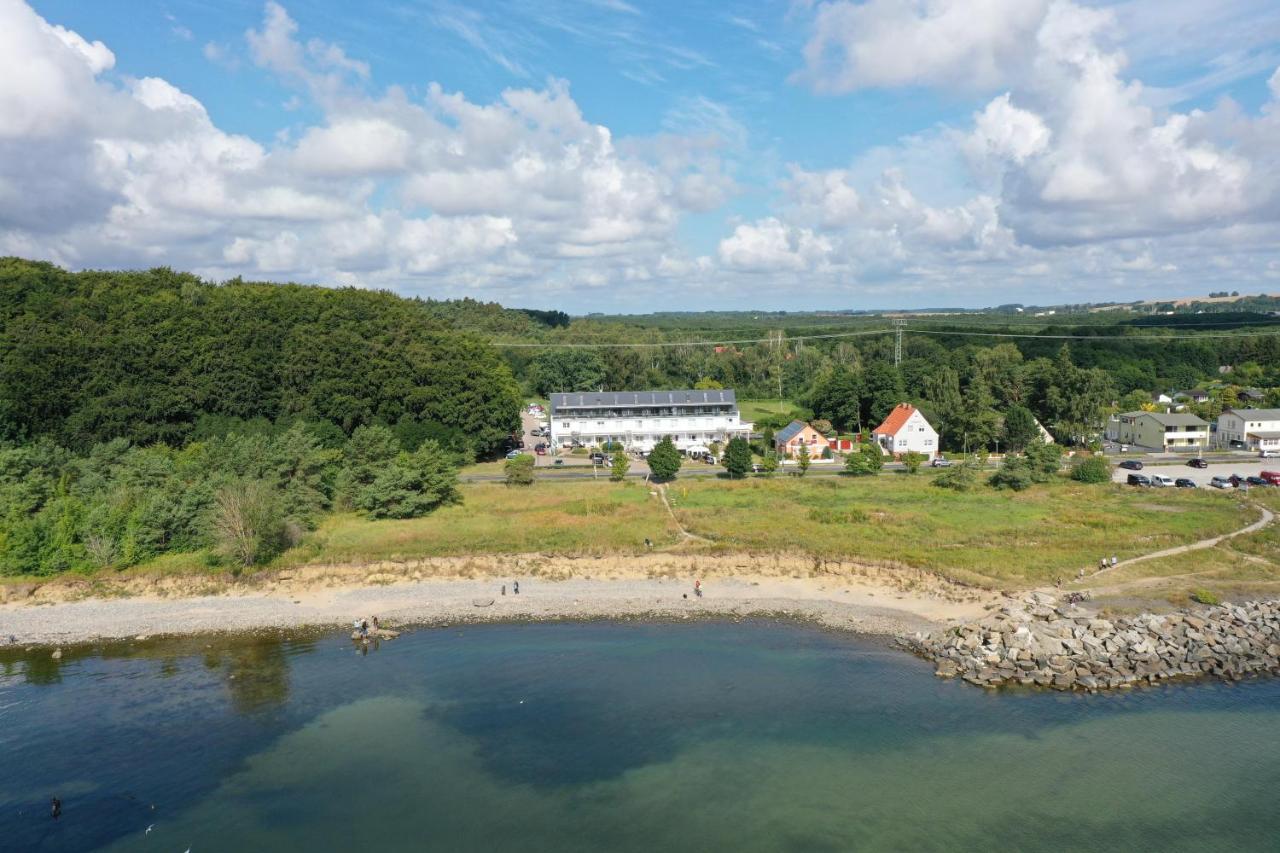 Hotel Koenigslinie Засниц Экстерьер фото