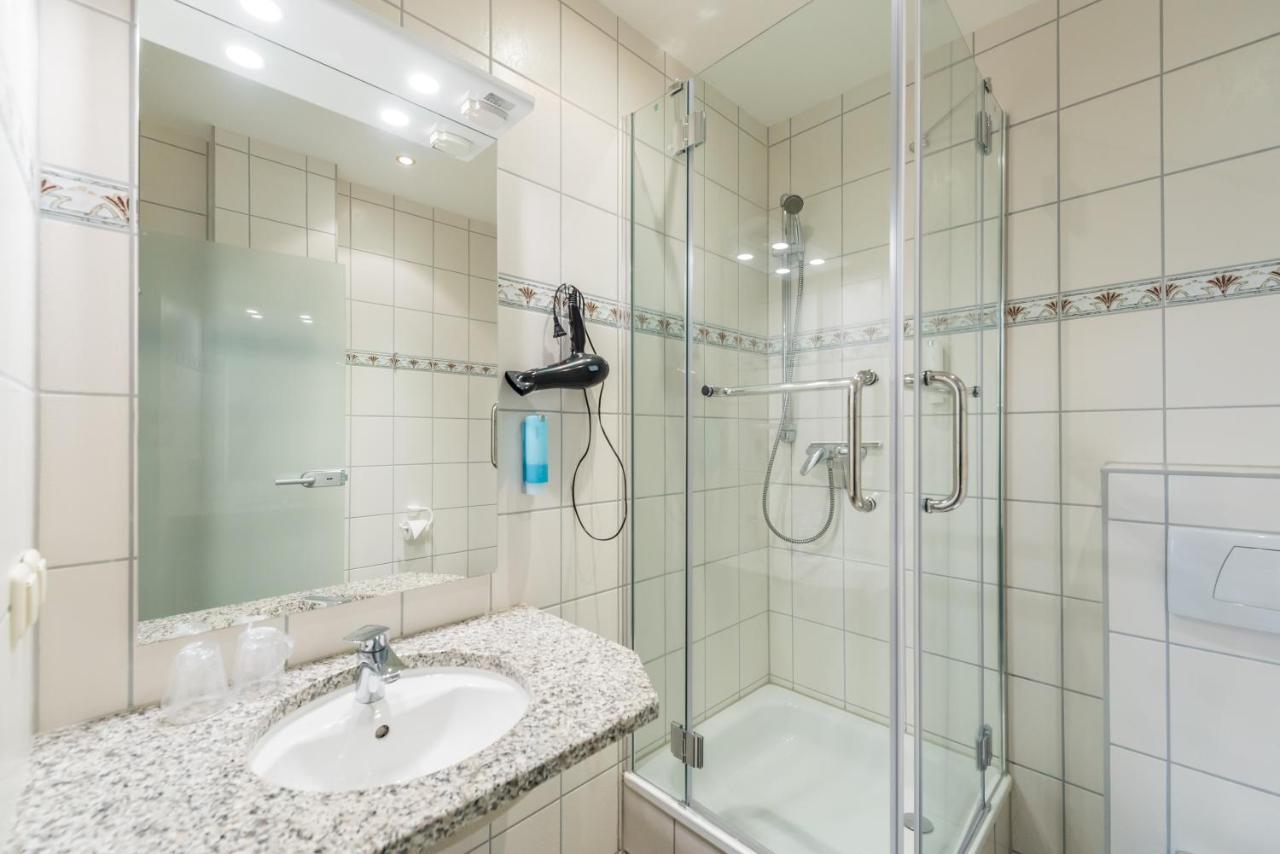 Hotel Koenigslinie Засниц Экстерьер фото