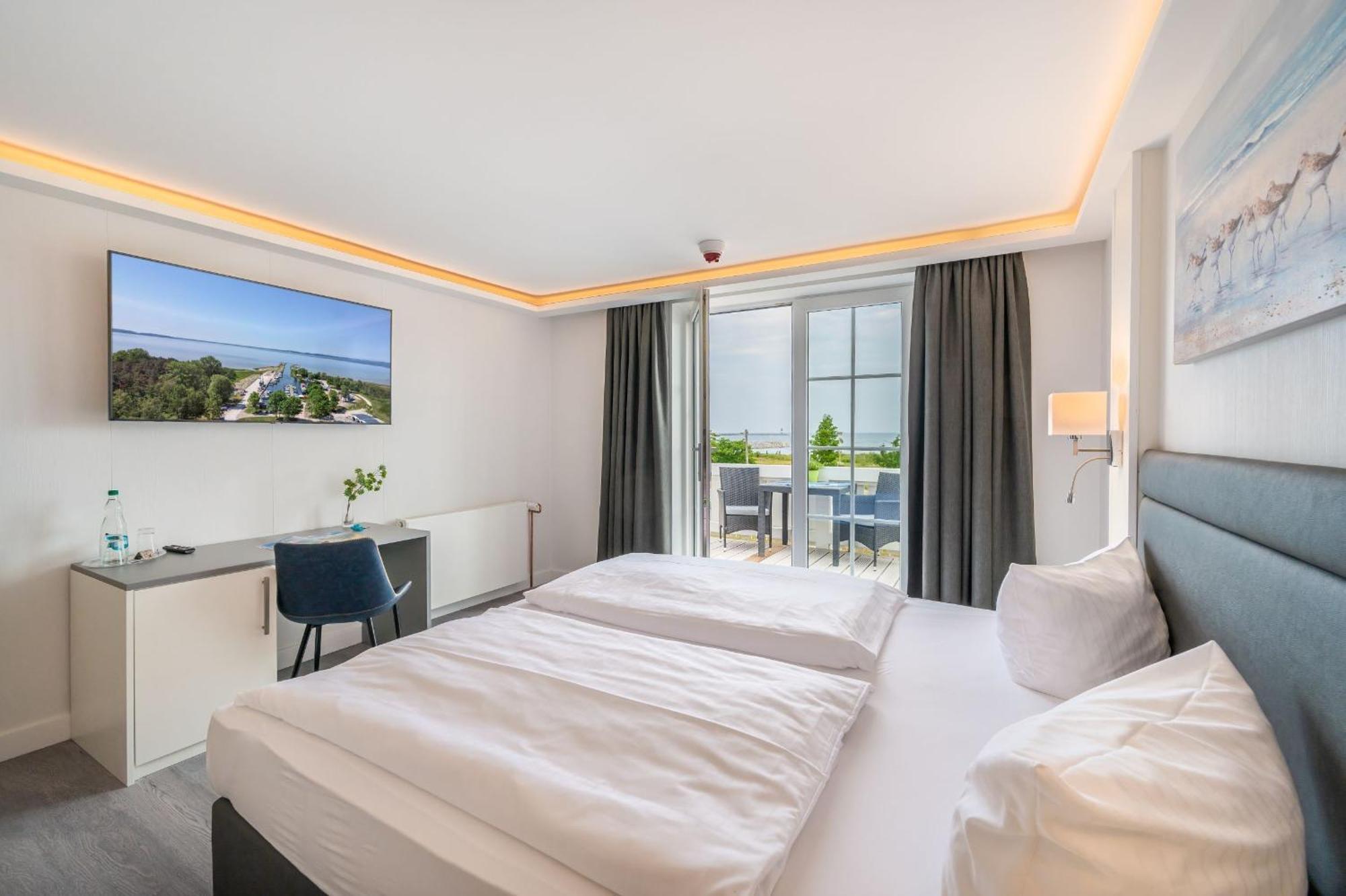 Hotel Koenigslinie Засниц Экстерьер фото